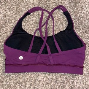 Lululemon sports bra